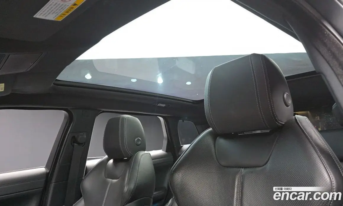 Land Rover Range Rover Evoque 2015 2.0 автомат (гидро), фото 15