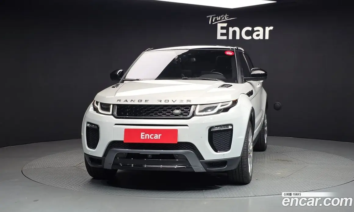Land Rover Range Rover Evoque 2015 2.0 автомат (гидро), фото 3