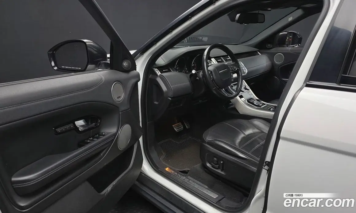 Land Rover Range Rover Evoque 2015 2.0 автомат (гидро), фото 10