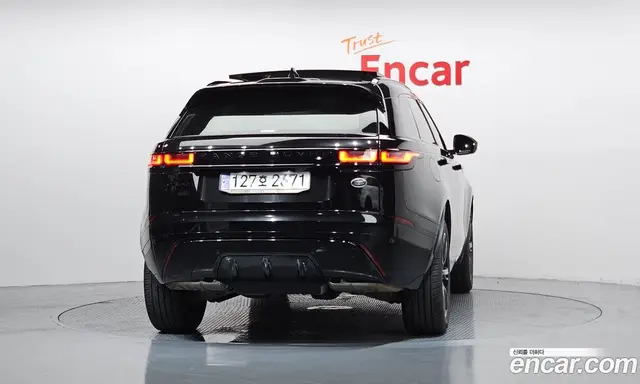 Land Rover Range Rover Velar 2023 2.0 автомат (гидро), миниатюра 4 Land Rover Range Rover Velar 2023 2.0 автомат (гидро), миниатюра 4