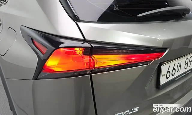 Lexus NX 2018 2.5 автомат (гидро), миниатюра 9 Lexus NX 2018 2.5 автомат (гидро), миниатюра 9