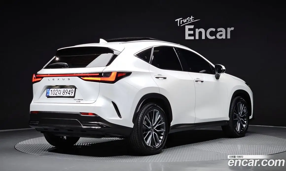Lexus NX 2024 2.5 автомат (гидро), фото 2 Lexus NX 2024 2.5 автомат (гидро), фото 2