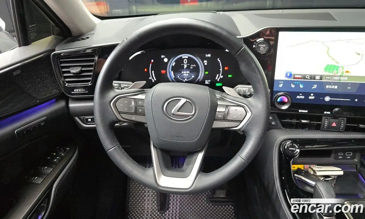 Lexus NX 2024 2.5 автомат (гидро), фото 19 Lexus NX 2024 2.5 автомат (гидро), фото 19