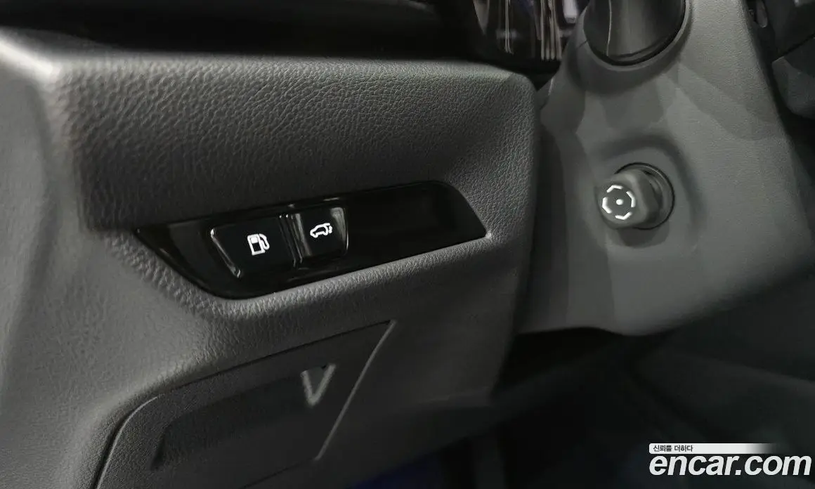 Lexus NX 2024 2.5 автомат (гидро), фото 24 Lexus NX 2024 2.5 автомат (гидро), фото 24