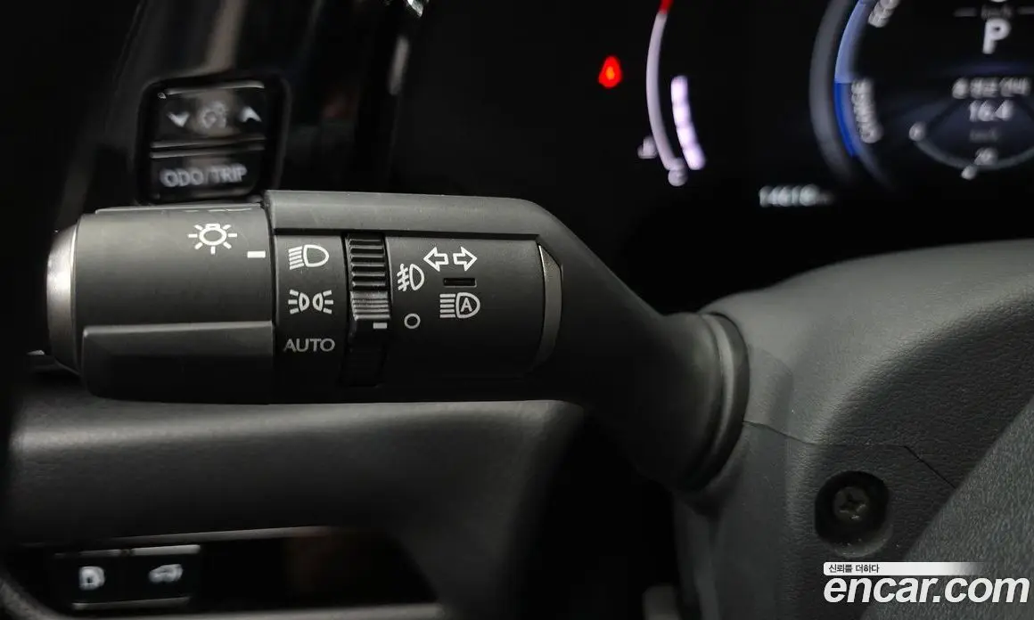 Lexus NX 2024 2.5 автомат (гидро), фото 27 Lexus NX 2024 2.5 автомат (гидро), фото 27