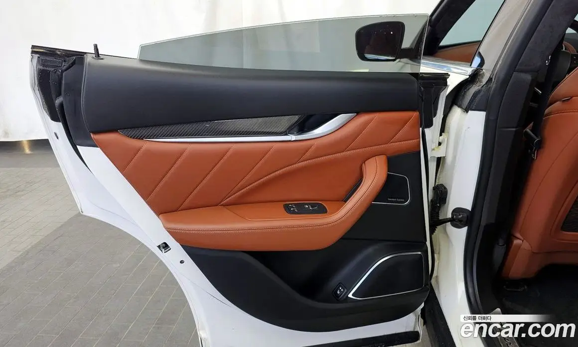 Maserati Levante 2019 3.0 автомат (гидро), фото 15 Maserati Levante 2019 3.0 автомат (гидро), фото 15