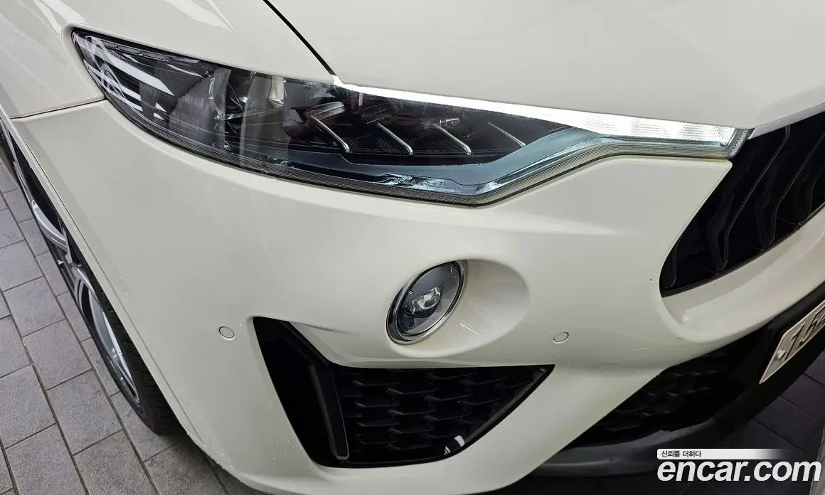 Maserati Levante 2019 3.0 автомат (гидро), фото 8 Maserati Levante 2019 3.0 автомат (гидро), фото 8