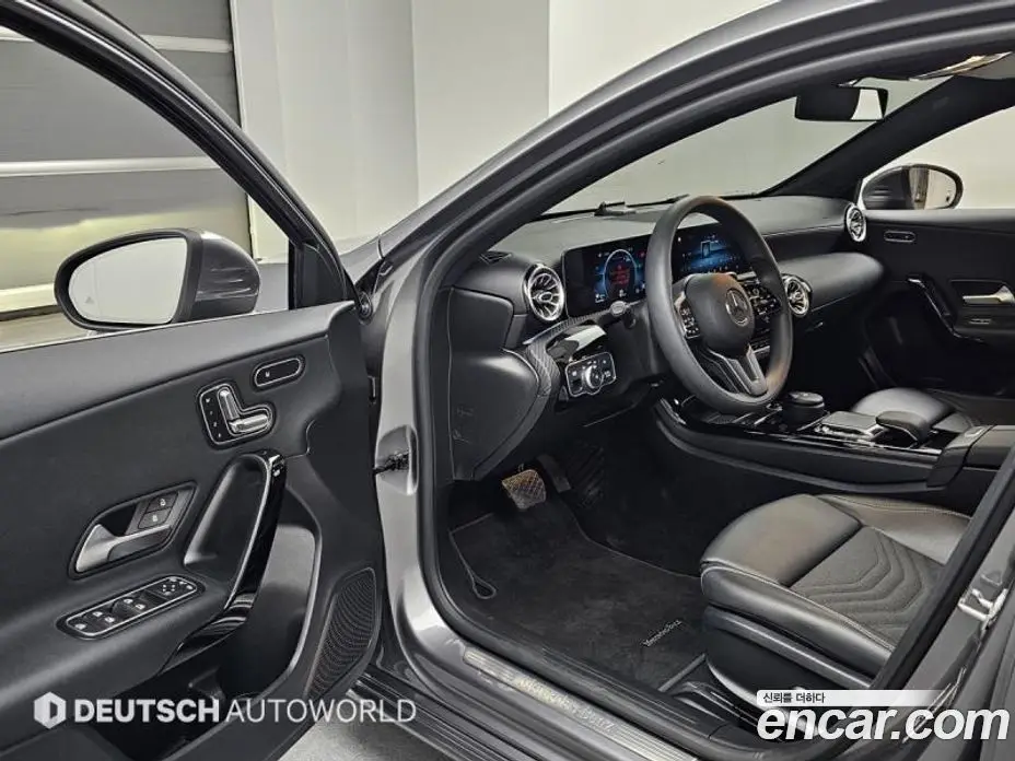 Mercedes-Benz A-Class 2020 2.0 автомат (гидро), фото 11 Mercedes-Benz A-Class 2020 2.0 автомат (гидро), фото 11
