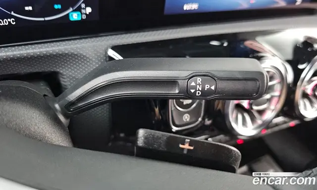 Mercedes-Benz A-Class 2024 2.0 автомат (гидро), миниатюра 12
