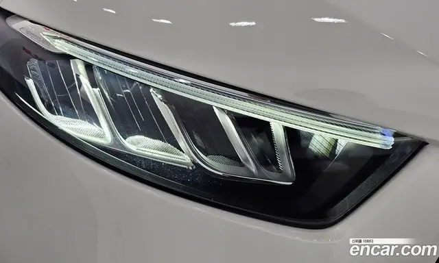 Mercedes-Benz A-Class 2024 2.0 автомат (гидро), миниатюра 8