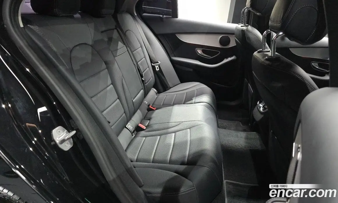 Mercedes-Benz C-Class 2017 2.1 автомат (гидро), фото 17 Mercedes-Benz C-Class 2017 2.1 автомат (гидро), фото 17