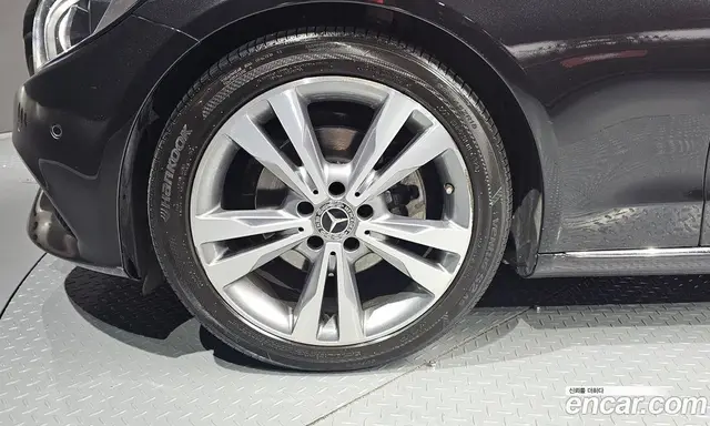 Mercedes-Benz C-Class 2017 2.1 автомат (гидро), миниатюра 5 Mercedes-Benz C-Class 2017 2.1 автомат (гидро), миниатюра 5