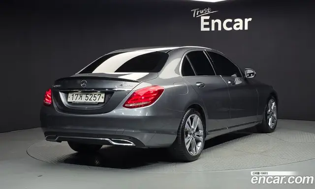 Mercedes-Benz C-Class 2017 2.1 автомат (гидро), миниатюра 2 Mercedes-Benz C-Class 2017 2.1 автомат (гидро), миниатюра 2