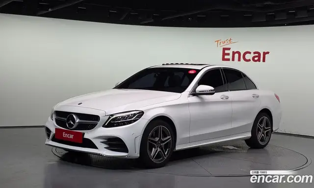 Mercedes-Benz C-Class 2019 1.9 автомат (гидро), миниатюра 1