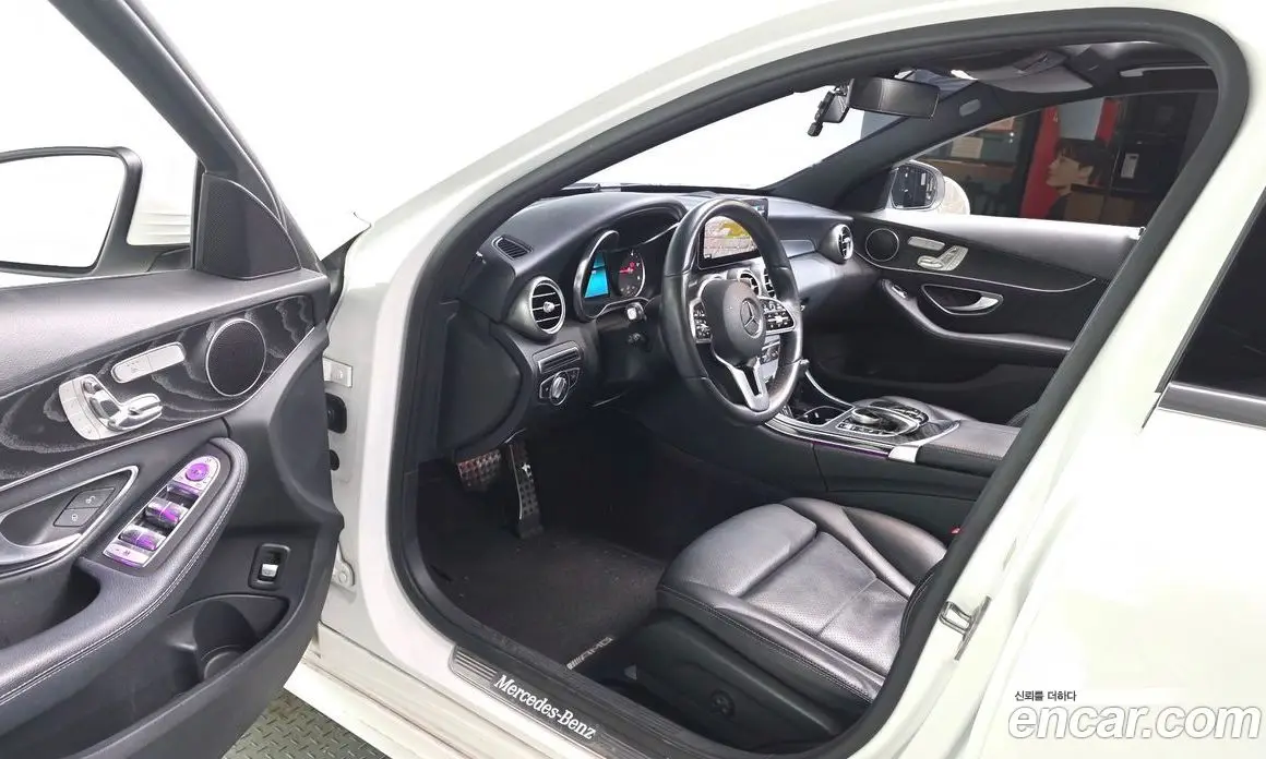 Mercedes-Benz C-Class 2019 1.9 автомат (гидро), фото 13