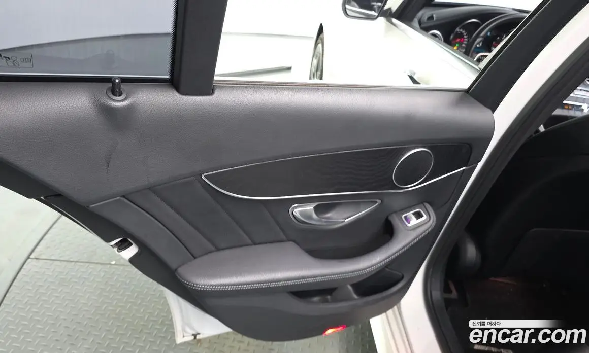 Mercedes-Benz C-Class 2019 1.9 автомат (гидро), фото 15