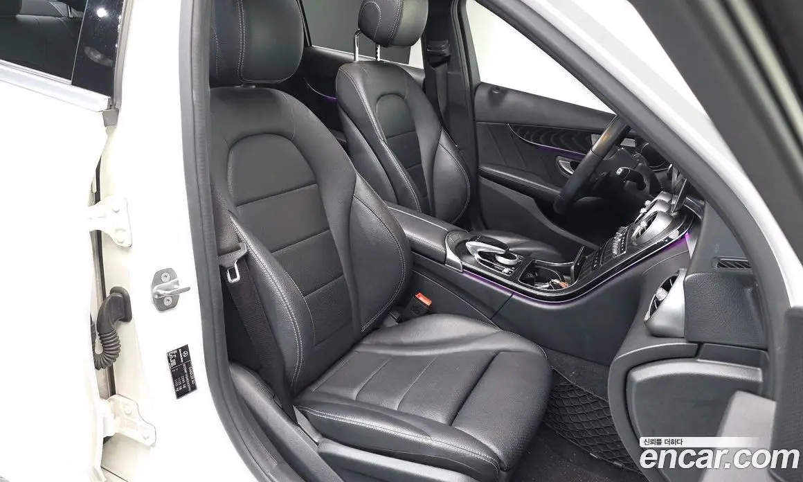 Mercedes-Benz C-Class 2019 1.9 автомат (гидро), фото 16