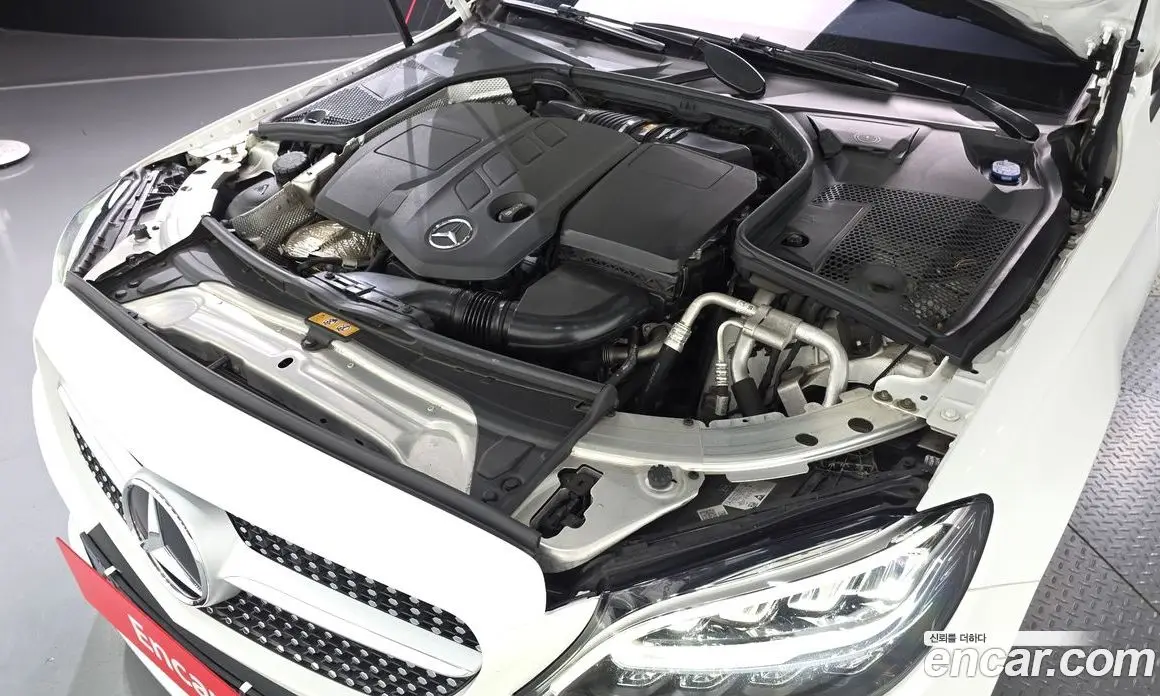 Mercedes-Benz C-Class 2019 1.9 автомат (гидро), фото 6