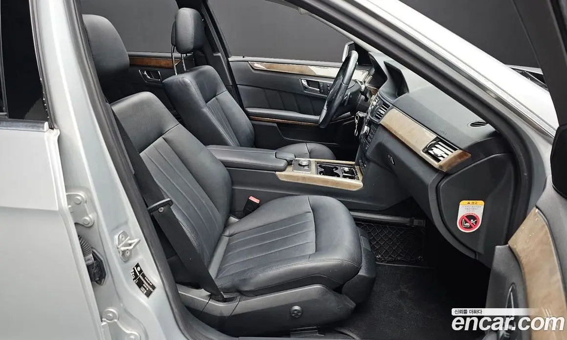 Mercedes-Benz E-Class 2010 3.5 автомат (гидро), фото 12