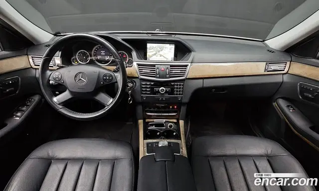 Mercedes-Benz E-Class 2010 3.5 автомат (гидро), миниатюра 7