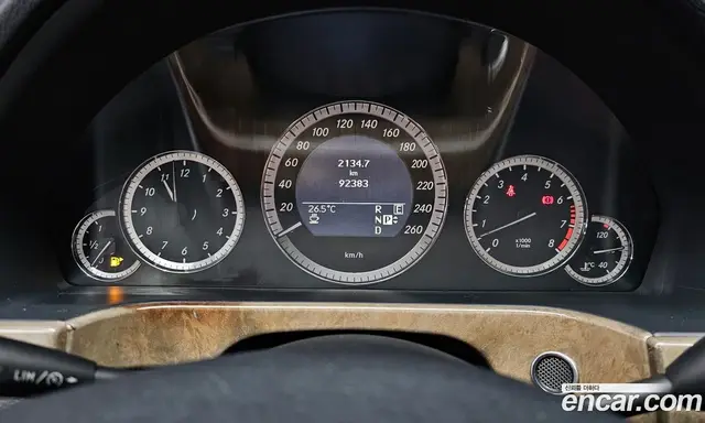 Mercedes-Benz E-Class 2010 3.5 автомат (гидро), миниатюра 8