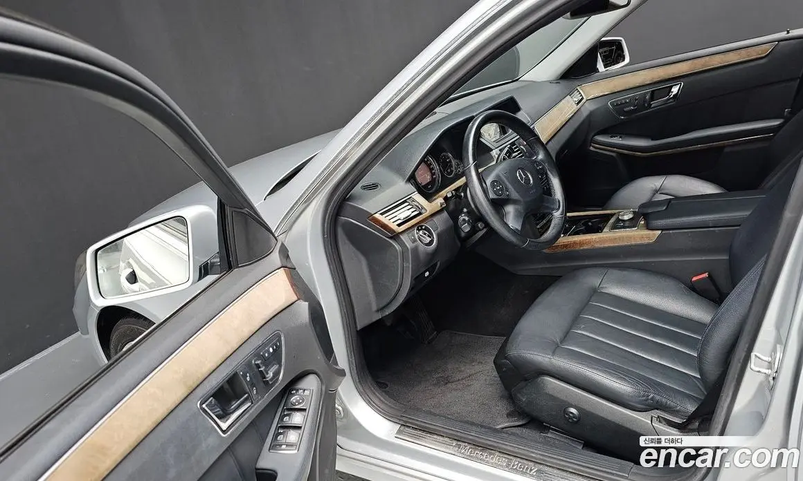Mercedes-Benz E-Class 2010 3.5 автомат (гидро), фото 10