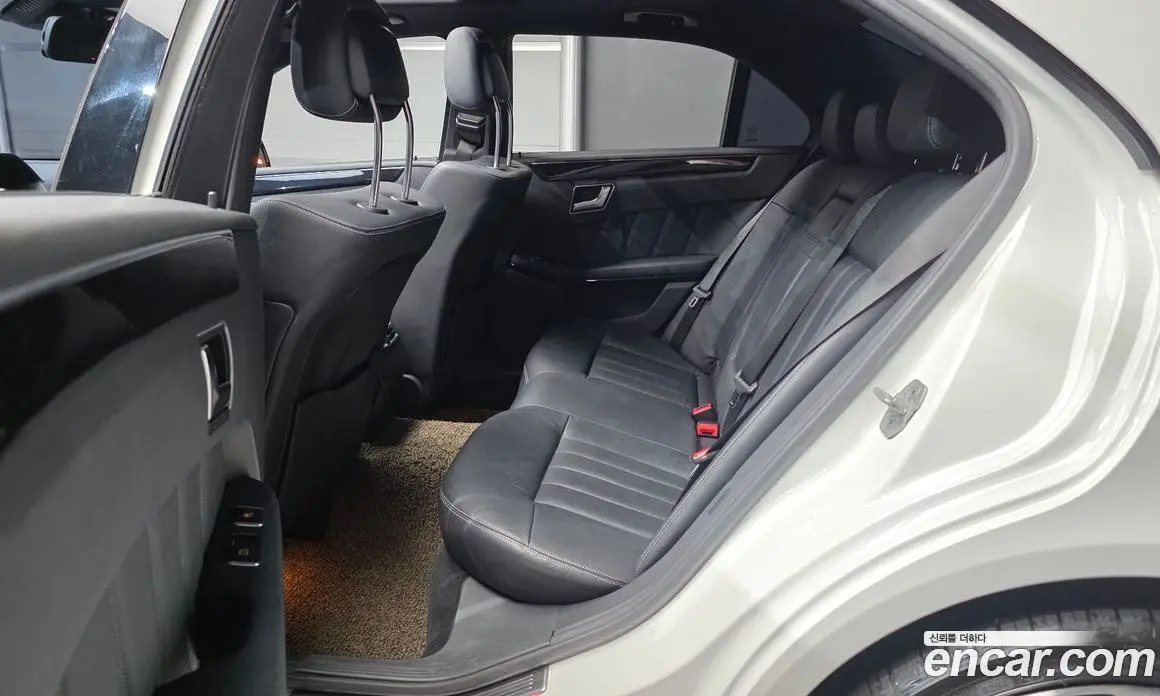 Mercedes-Benz E-Class 2015 2.1 автомат (гидро), фото 12