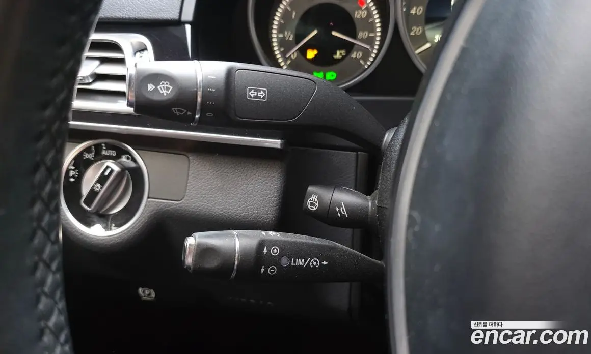 Mercedes-Benz E-Class 2015 2.1 автомат (гидро), фото 16