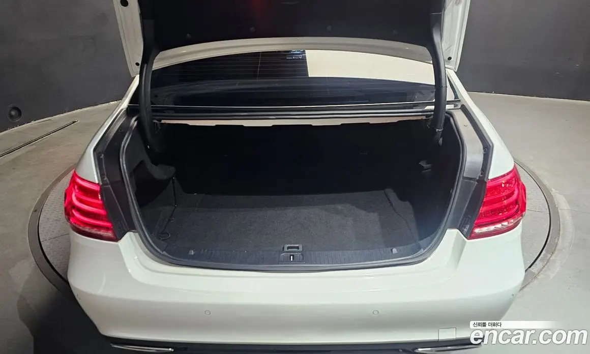 Mercedes-Benz E-Class 2015 2.1 автомат (гидро), фото 20