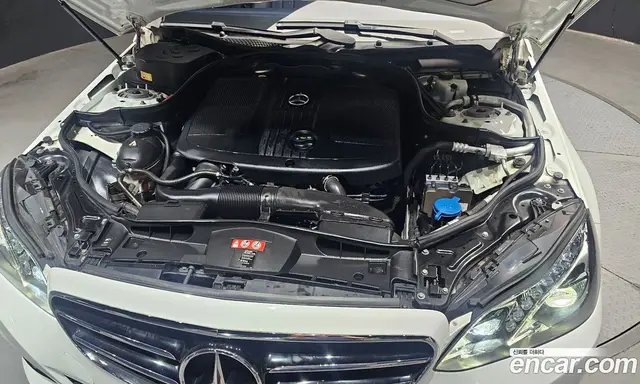 Mercedes-Benz E-Class 2015 2.1 автомат (гидро), миниатюра 6