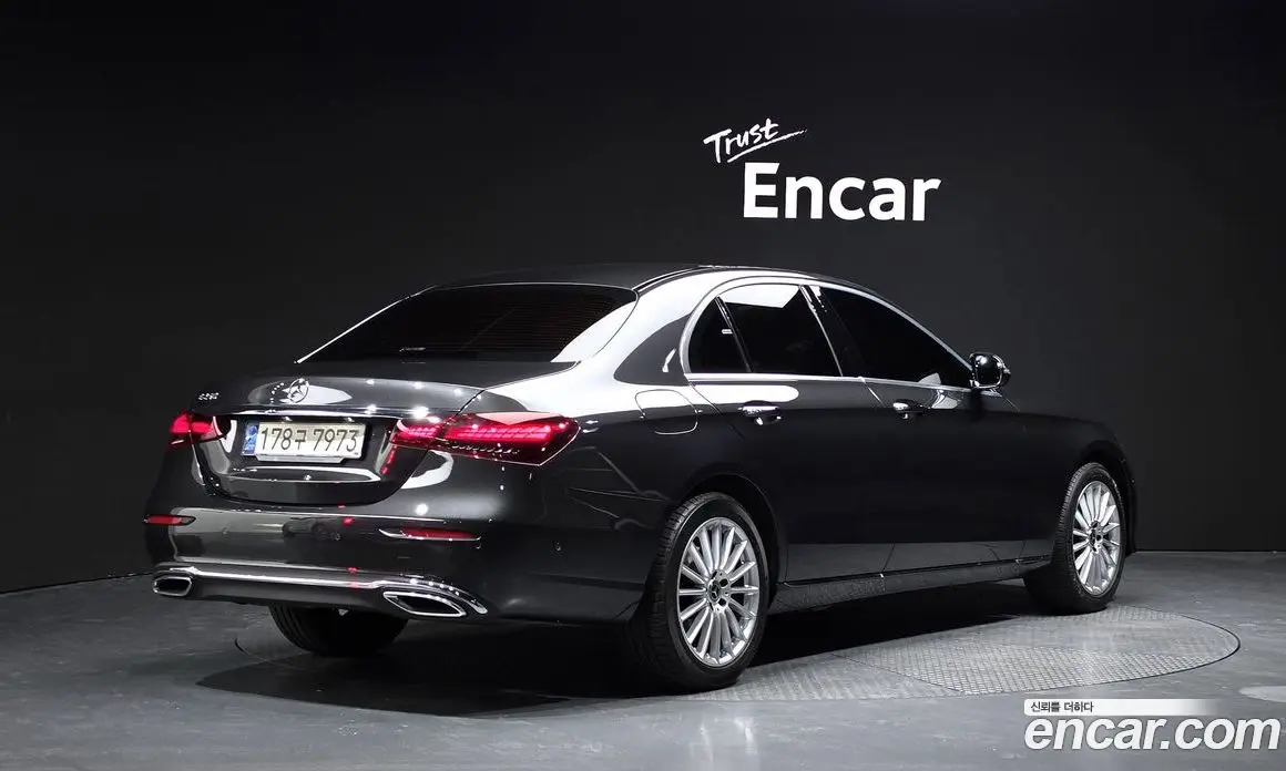 Mercedes-Benz E-Class 2021 2.0 автомат (гидро), фото 2 Mercedes-Benz E-Class 2021 2.0 автомат (гидро), фото 2