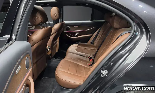 Mercedes-Benz E-Class 2021 2.0 автомат (гидро), миниатюра 11 Mercedes-Benz E-Class 2021 2.0 автомат (гидро), миниатюра 11