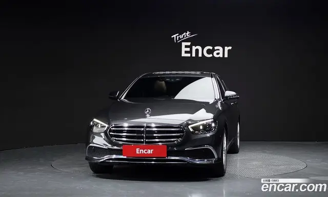 Mercedes-Benz E-Class 2021 2.0 автомат (гидро), миниатюра 3 Mercedes-Benz E-Class 2021 2.0 автомат (гидро), миниатюра 3