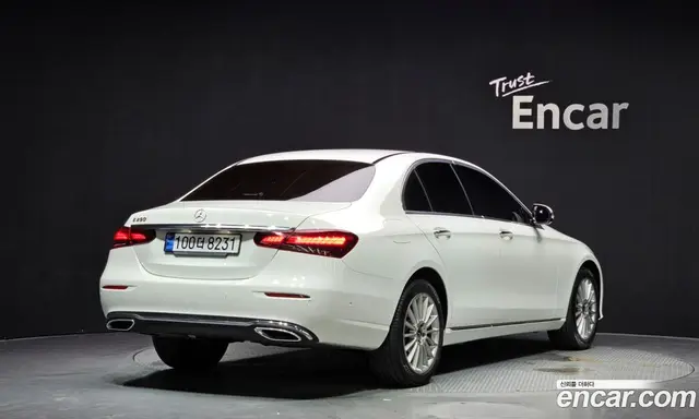 Mercedes-Benz E-Class 2023 2.0 автомат (гидро), миниатюра 2 Mercedes-Benz E-Class 2023 2.0 автомат (гидро), миниатюра 2