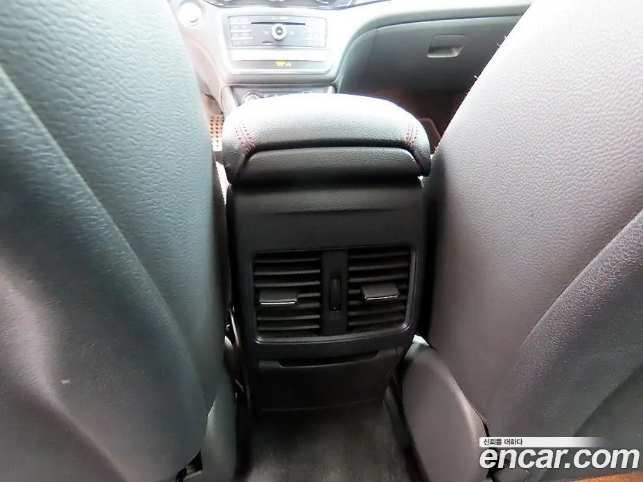 Mercedes-Benz GLA-Class 2019 2.0 автомат (гидро), фото 15 Mercedes-Benz GLA-Class 2019 2.0 автомат (гидро), фото 15