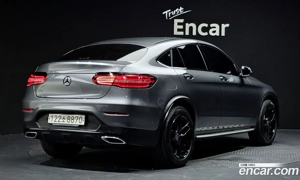 Mercedes-Benz GLC-Class 2018 2.1 автомат (гидро), фото 1 Mercedes-Benz GLC-Class 2018 2.1 автомат (гидро), фото 1