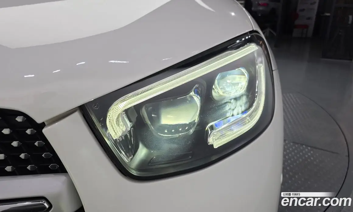 Mercedes-Benz GLC-Class 2020 2.0 автомат (гидро), фото 8 Mercedes-Benz GLC-Class 2020 2.0 автомат (гидро), фото 8