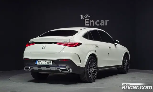 Mercedes-Benz GLC-Class 2024 2.0 автомат (гидро), миниатюра 2