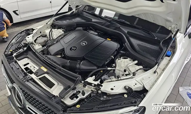 Mercedes-Benz GLC-Class 2024 2.0 автомат (гидро), миниатюра 6