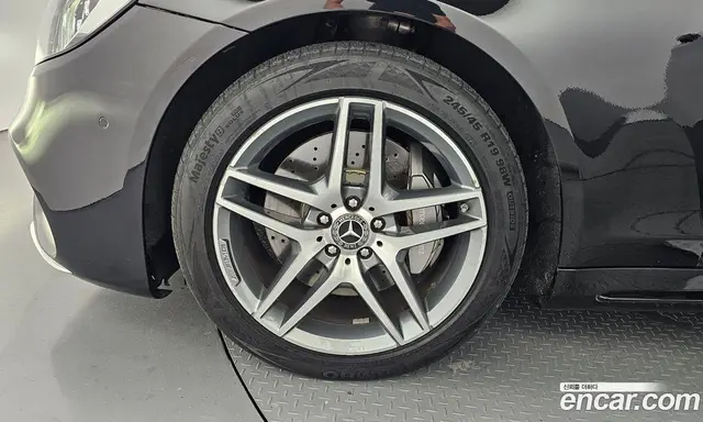 Mercedes-Benz S-Class 2019 2.9 автомат (гидро), миниатюра 5