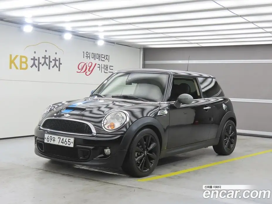 Mini Cooper 2012 2.0 автомат (гидро), фото 1 Mini Cooper 2012 2.0 автомат (гидро), фото 1