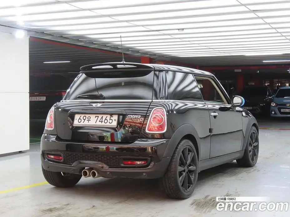 Mini Cooper 2012 2.0 автомат (гидро), фото 4 Mini Cooper 2012 2.0 автомат (гидро), фото 4