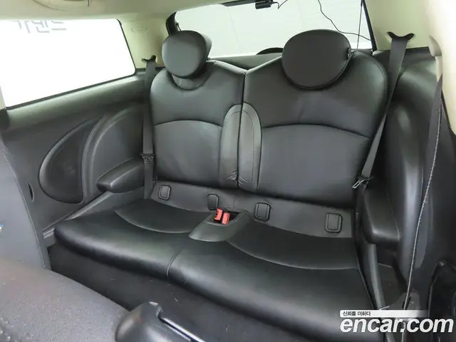 Mini Cooper 2012 2.0 автомат (гидро), миниатюра 6 Mini Cooper 2012 2.0 автомат (гидро), миниатюра 6
