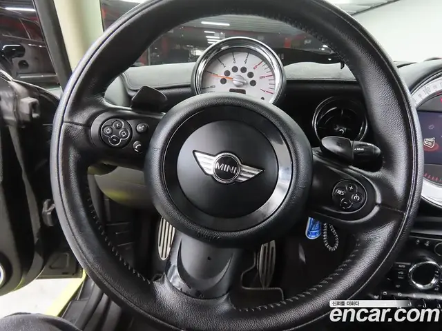 Mini Cooper 2012 2.0 автомат (гидро), миниатюра 7 Mini Cooper 2012 2.0 автомат (гидро), миниатюра 7