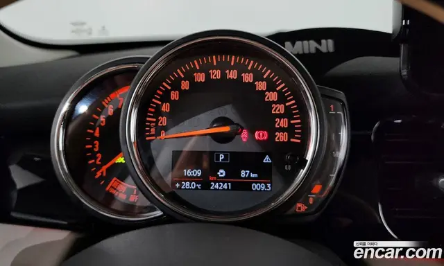 Mini Cooper 2021 1.5 автомат (гидро), миниатюра 11 Mini Cooper 2021 1.5 автомат (гидро), миниатюра 11