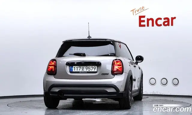 Mini Cooper 2021 1.5 автомат (гидро), миниатюра 4 Mini Cooper 2021 1.5 автомат (гидро), миниатюра 4