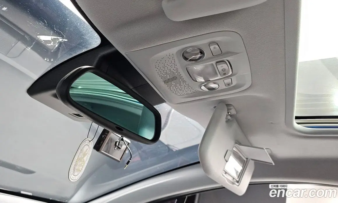 Peugeot 2008 2017 1.6 автомат (гидро), фото 18 Peugeot 2008 2017 1.6 автомат (гидро), фото 18