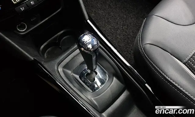Peugeot 2008 2017 1.6 автомат (гидро), миниатюра 9 Peugeot 2008 2017 1.6 автомат (гидро), миниатюра 9