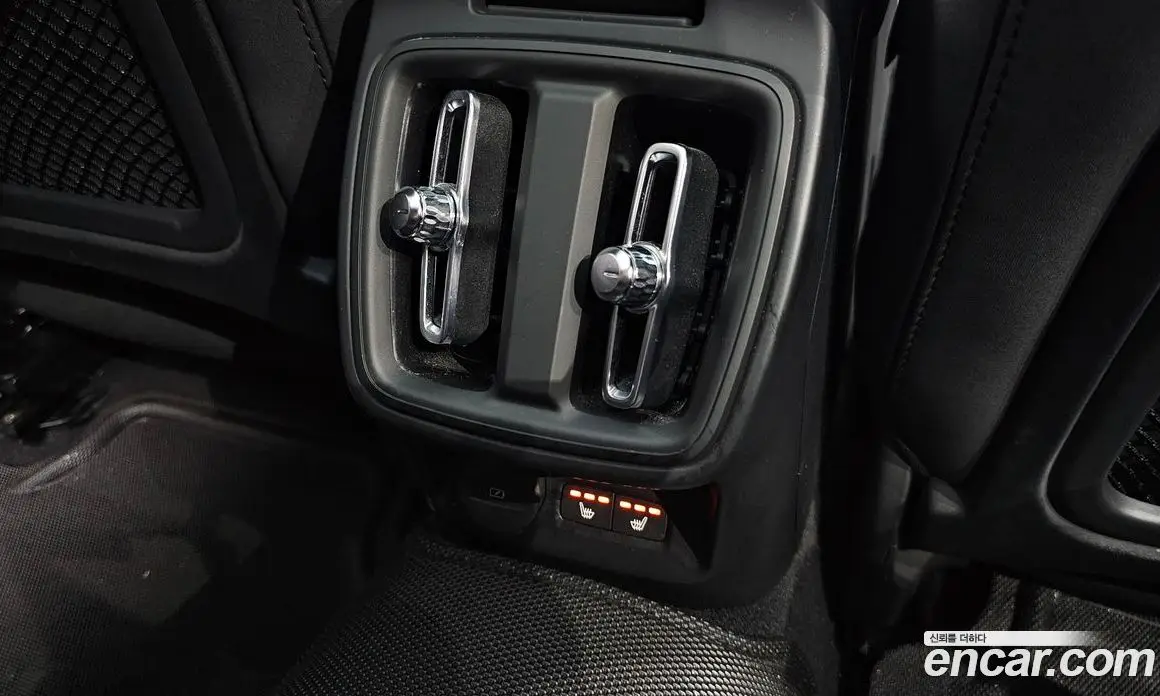 Polestar Polestar 2 2023 0.2 автомат (гидро), фото 30 Polestar Polestar 2 2023 0.2 автомат (гидро), фото 30