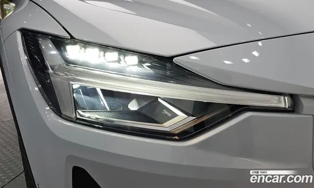 Polestar Polestar 2 2023 0.2 автомат (гидро), миниатюра 8 Polestar Polestar 2 2023 0.2 автомат (гидро), миниатюра 8